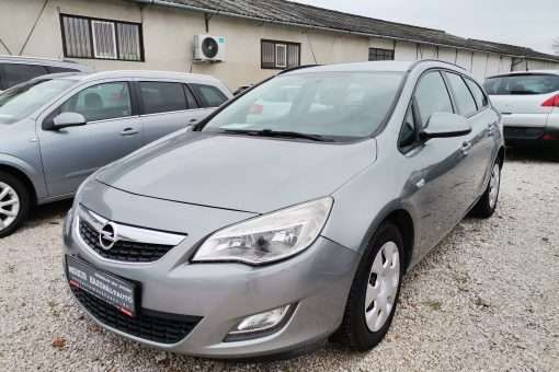OPEL ASTRA J Sports Tourer 1.7 CDTI Enjoy