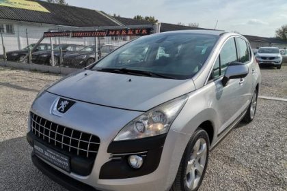 PEUGEOT 3008 1.6 HDi Confort Pack