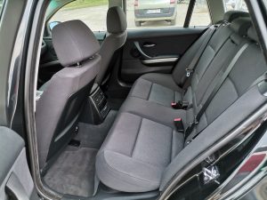 BMW-318d-Touring-9-2007-elado