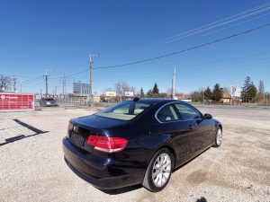 BMW 325i xDrive Coupe