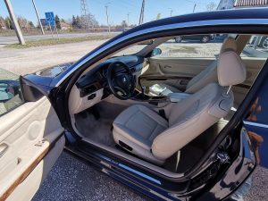 BMW 325i xDrive Coupe