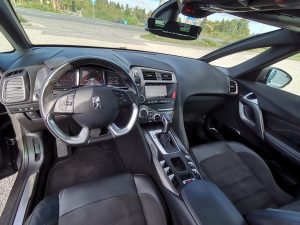 ds-5-hasznaltauto-1-elado