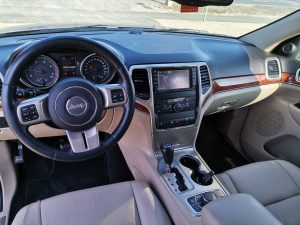 JEEP-GRAND-CHEROKEE-3.0-V6-CRD-Limited-Automata-2013-8-merkur