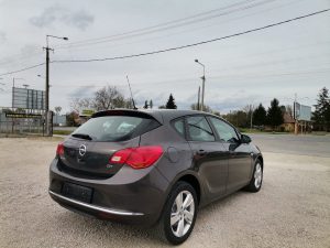 OPEL-ASTRA-J-1.7-CDTI-Enjoy-szemelyauto-2013-5-elado