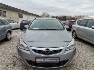 OPEL ASTRA J Sports Tourer 1.7 CDTI Enjoy