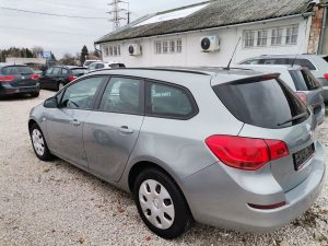 OPEL ASTRA J Sports Tourer 1.7 CDTI Enjoy