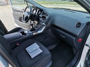 PEUGEOT-3008-1.6-HDi-Confort-Pack-11-2011-elado